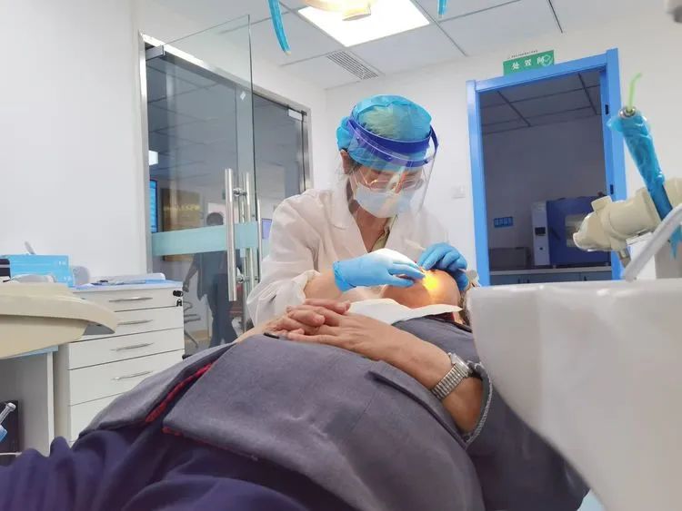 广济医院口腔科全新升级，首月即为200余名患者解除病痛